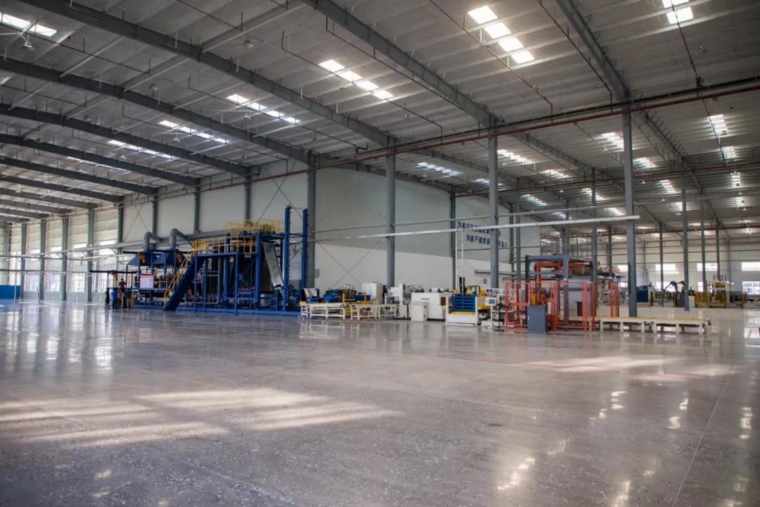 জোয়াবোয়া প্যানেল তৈরিতে ব্যবহৃত হট-প্রেসিং প্রোডাকশন টেকনোলজি