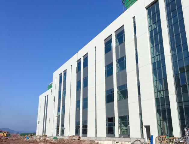 ফ্লুরোকার্বন এবং ন্যানো আবরণ আবৃত অ্যালুমিনিয়াম কয়েল আলংকারিক পৃষ্ঠ